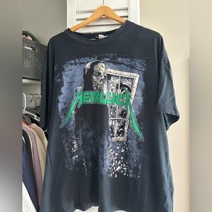 OVERSIZED METALLICA GRAPHIC TEE